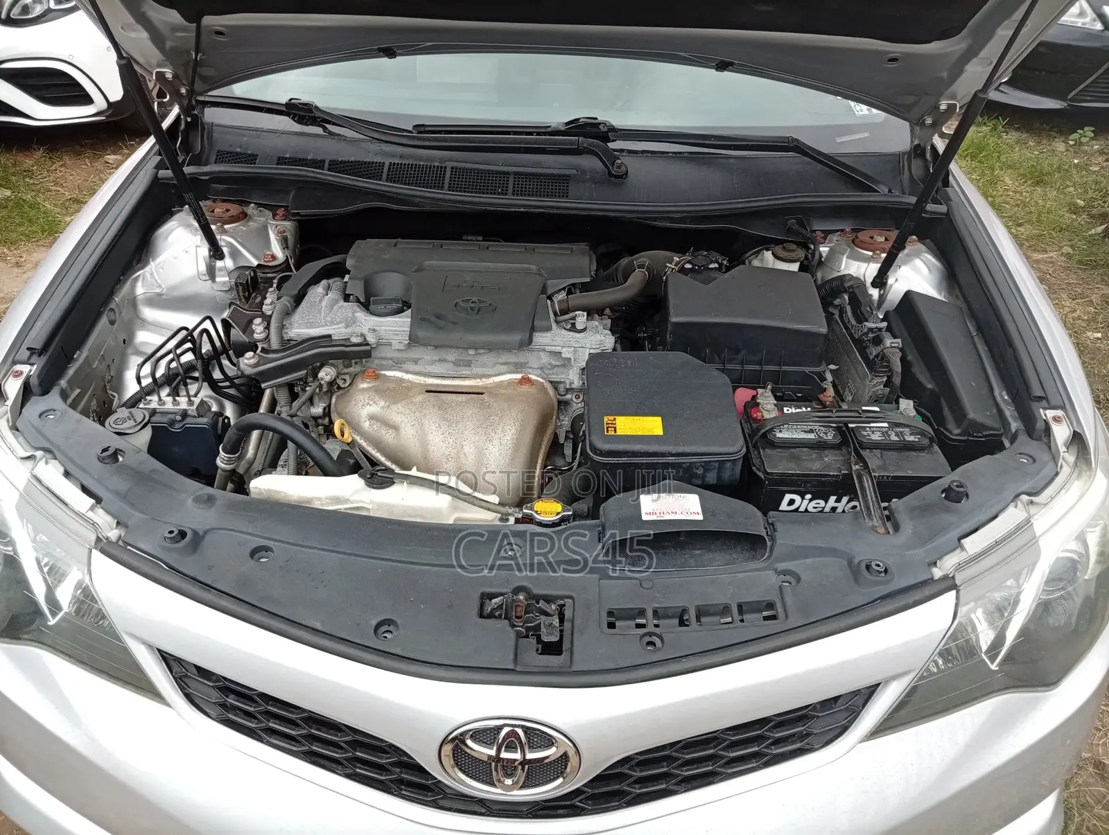 Toyota Camry 2014 Silver