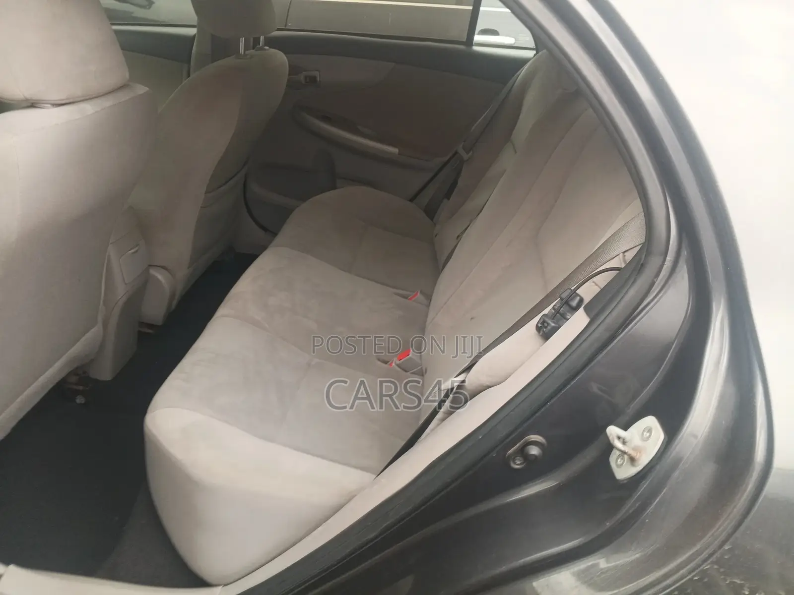 Toyota Corolla 2013 Gray