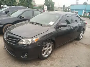 Toyota Corolla 2013 Gray