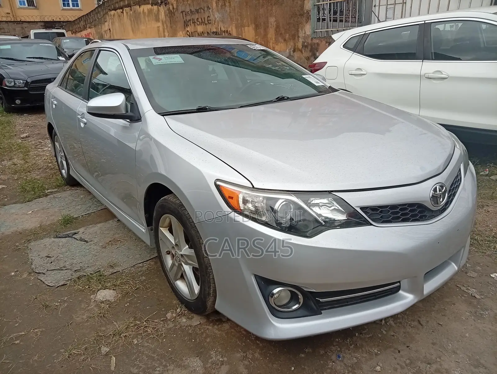 Toyota Camry 2014 Silver