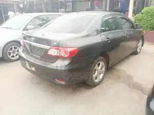 Toyota Corolla 2013 Gray