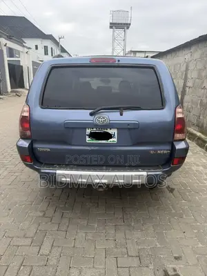 Toyota 4-Runner SR5 4x4 2004 Blue