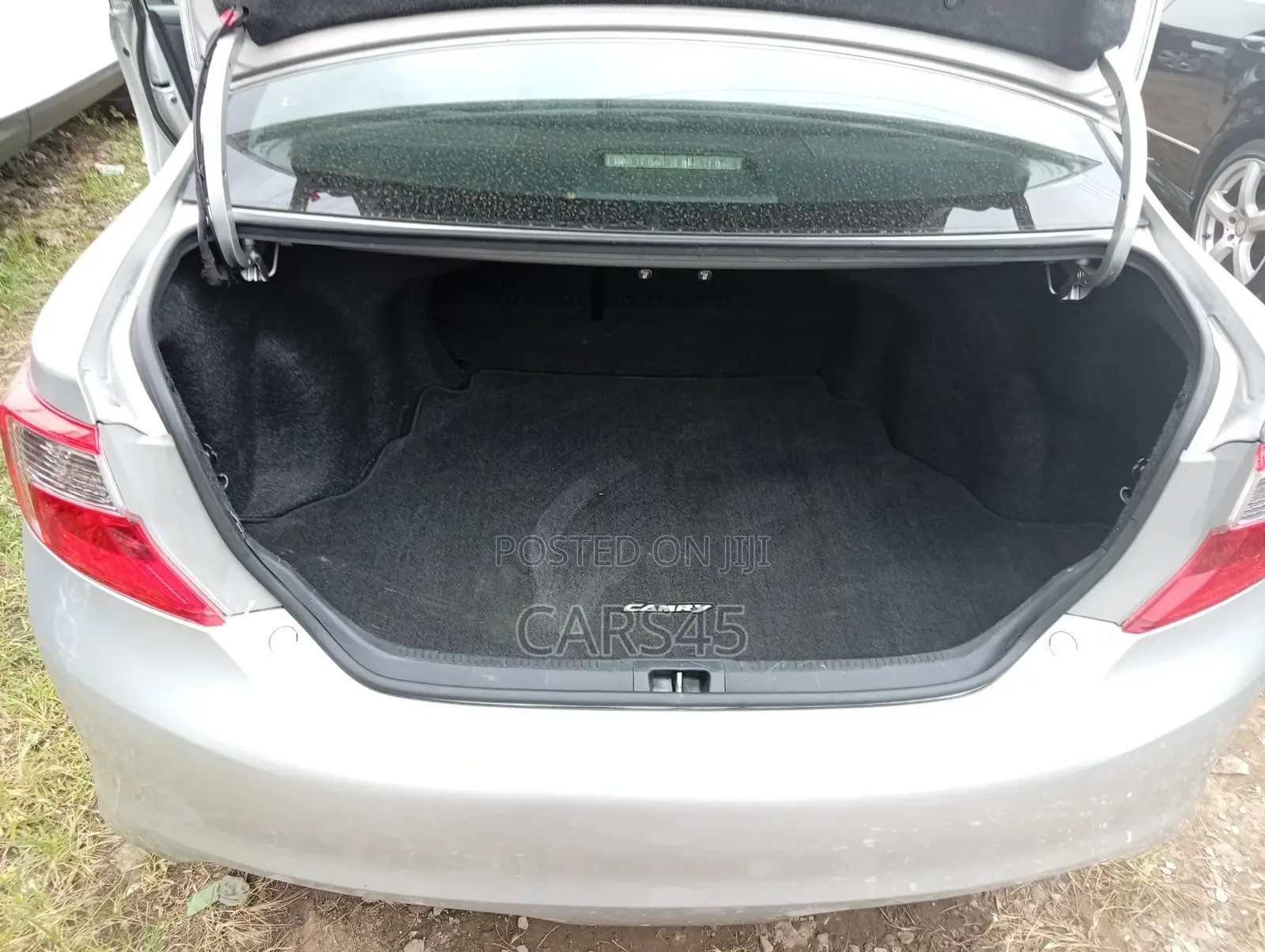 Toyota Camry 2014 Silver