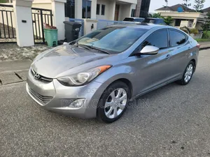 Hyundai Elantra 2014 Silver