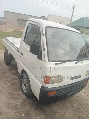 Suzuki APV Minibus 1999 White