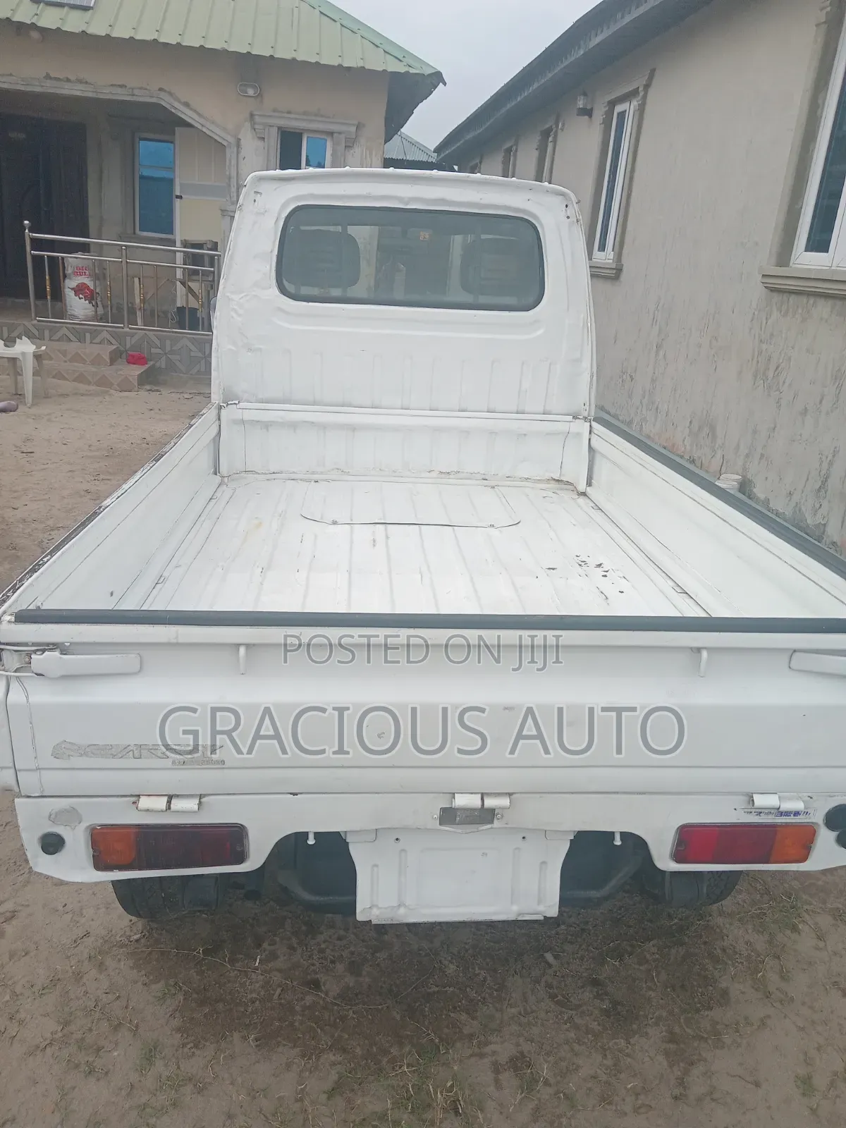 Suzuki APV Minibus 1999 White