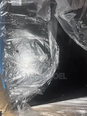A Brand New 20L Maxi Microwave Oven