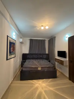 2 Bedroom With PS5
