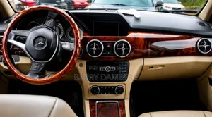 Mercedes-Benz GLK-Class 2014 Black