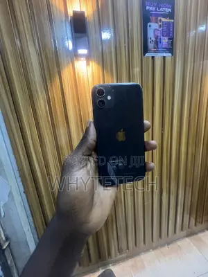 Apple iPhone 11 64 GB Black