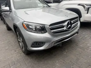 Mercedes-Benz GLC-Class 2016 Silver