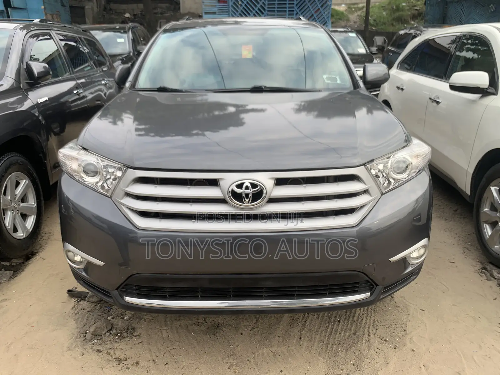 Toyota Highlander 2012 Gray