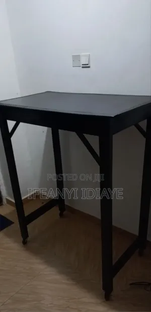 High Table With Wheels