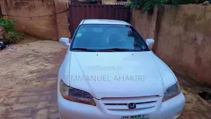 Honda Accord 2002 White