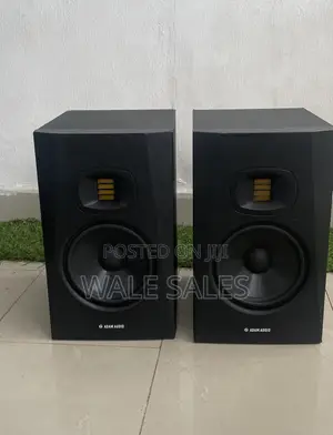 Adam Audio T7V