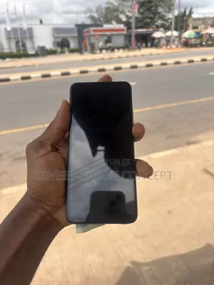 Itel P40 64 GB Black
