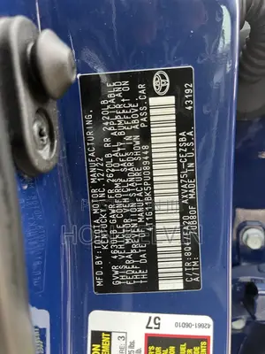 Toyota Camry SE 2023 Blue