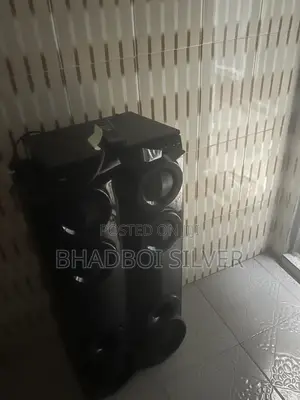 LG 1000 Watts Subwoofer