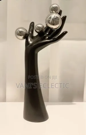 Luxury Modern Hand Sculpture Table Decor