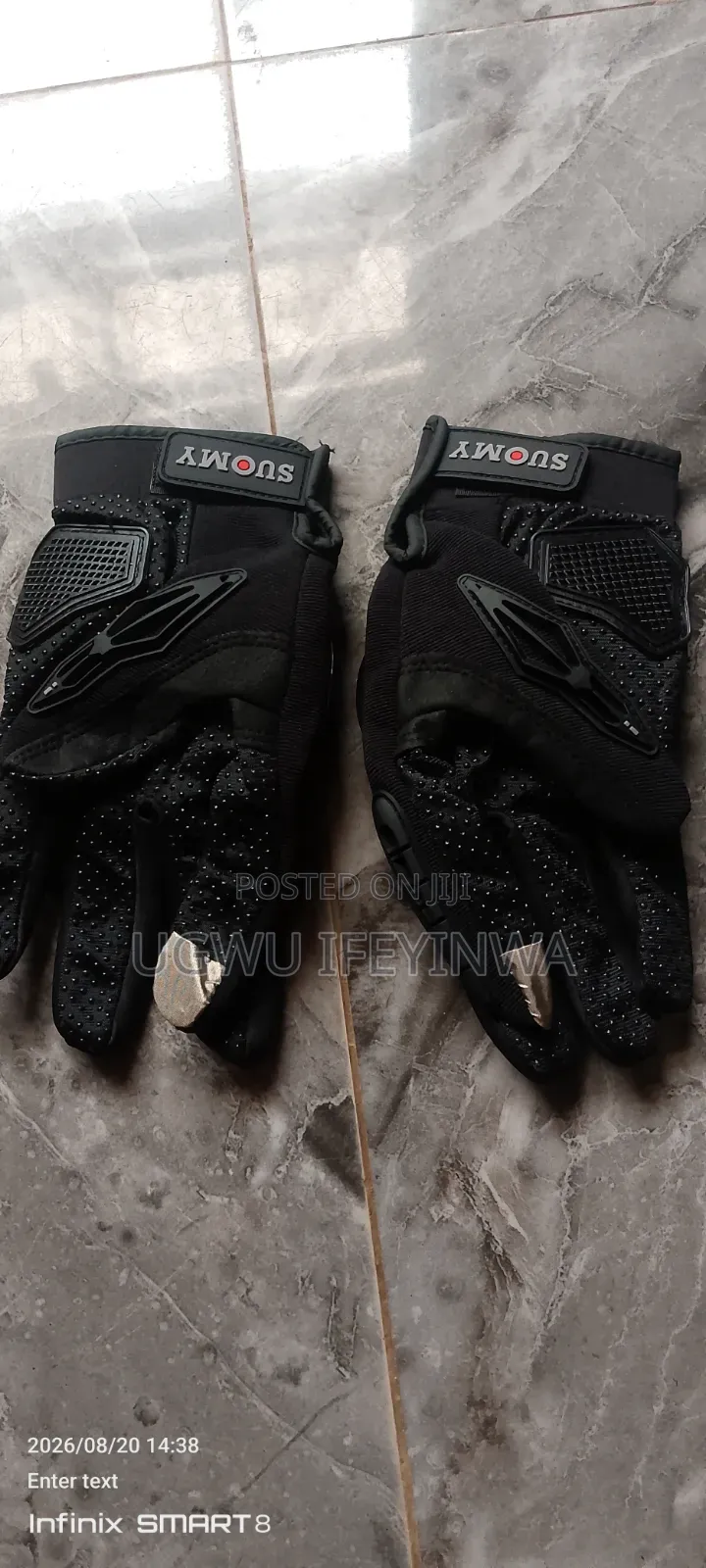 Hand Glove