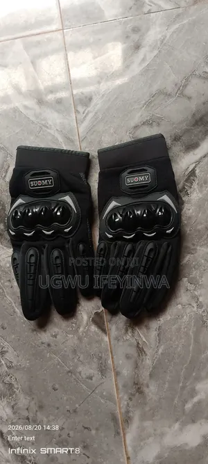 Hand Glove