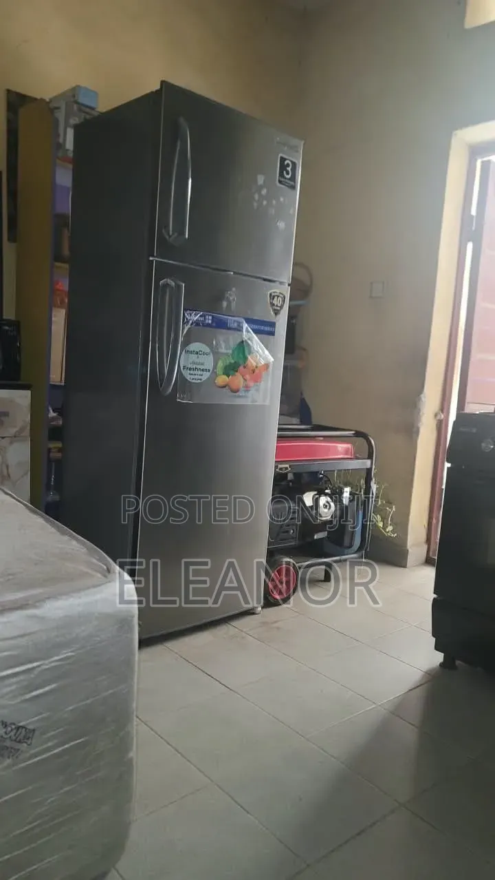 Scanfrost Fridge 300Litres