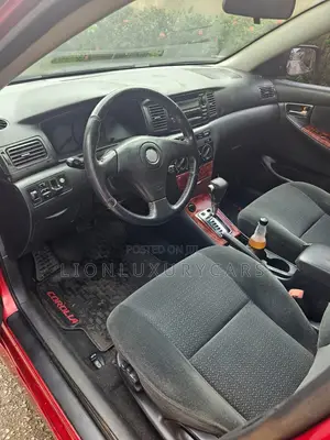 Toyota Corolla 2004 Red