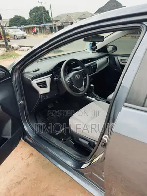 Toyota Corolla 2015 Black