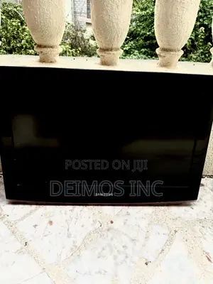 Samsung 26 Inch LCD TV – Fairly Used, Working Perfectly