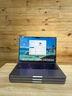 Laptop Apple MacBook Pro 2021 M1 16GB Apple M1 Pro SSD 512GB