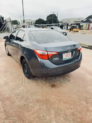 Toyota Corolla 2015 Black