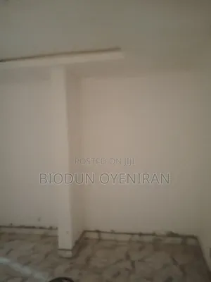2bdrm Block of Flats in Akowonjo for rent