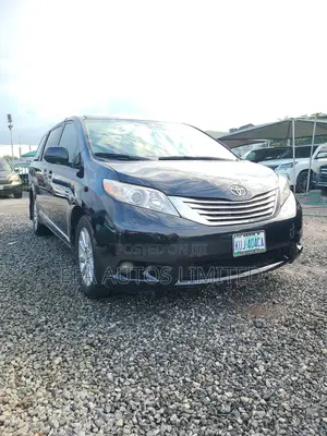 Toyota Sienna Limited 7 Passenger 2012 Black