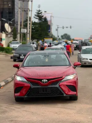 Toyota Camry 2019 Red