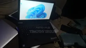 Laptop Lenovo V110 8GB Intel Core i5 SSD 256GB