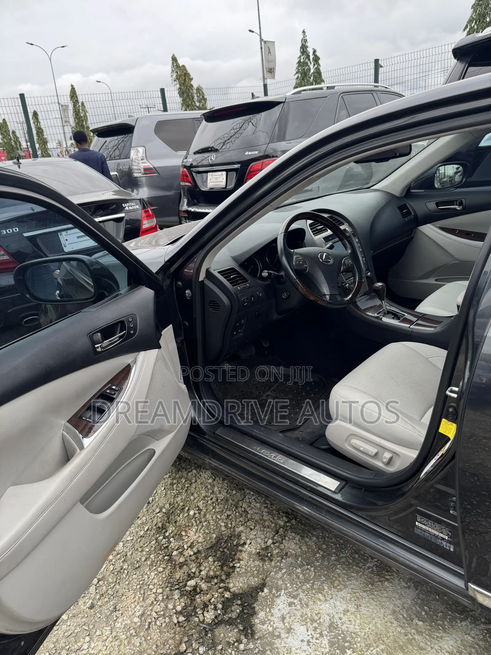 Lexus ES 350 2011 Gray