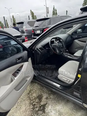 Lexus ES 350 2011 Gray