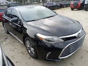 Toyota Avalon Limited Sedan FWD (3.5L 6cyl 6A) 2013 Black
