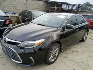Toyota Avalon Limited Sedan FWD (3.5L 6cyl 6A) 2013 Black