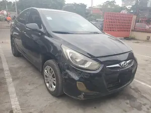 Hyundai Accent GLS 4dr Sedan (1.6L 4cyl 6A) 2014 Black
