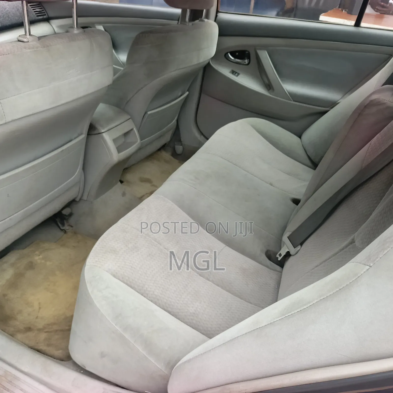 Toyota Camry 2010 Gray