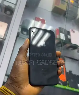 Apple iPhone XR 64 GB Black