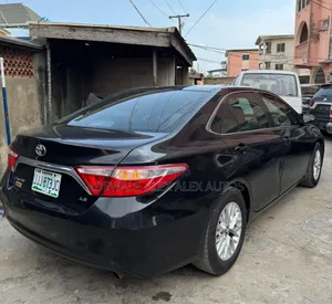 Toyota Camry 2017 Black