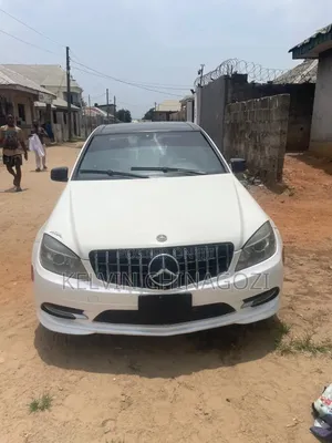 Mercedes-Benz C300 2010 White