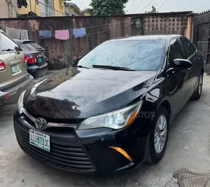 Toyota Camry 2017 Black
