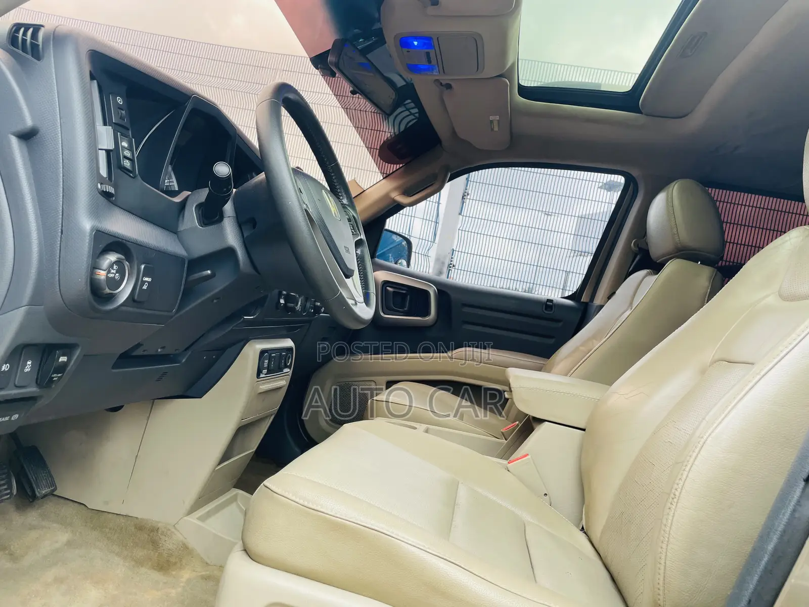 Honda Ridgeline 2011 Gold