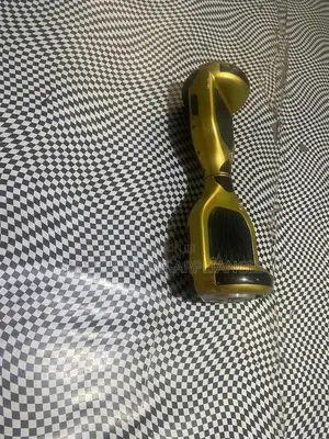 6.5 Inches Hoverboard Available With Charger and Bag
