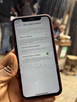 Apple iPhone XR 128 GB Red