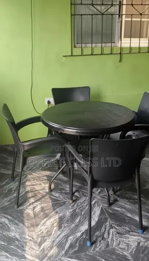 Indoor/ Outdoor Round Plastic Table Chairs With Armrest - BLACK