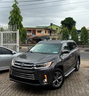 Toyota Highlander 2015 Gray